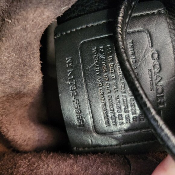 Like New Coach Derby Black Leather Flowered Crossbody Bag Purse - Picture 12 of 12